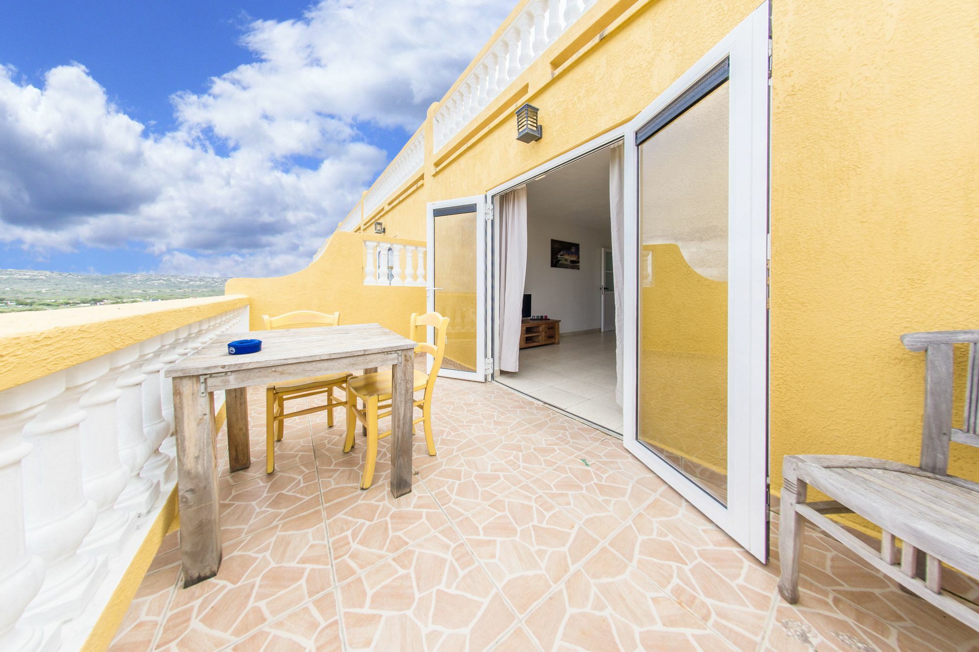 Hillside Resort Bonaire Kralendijk  Exterior photo